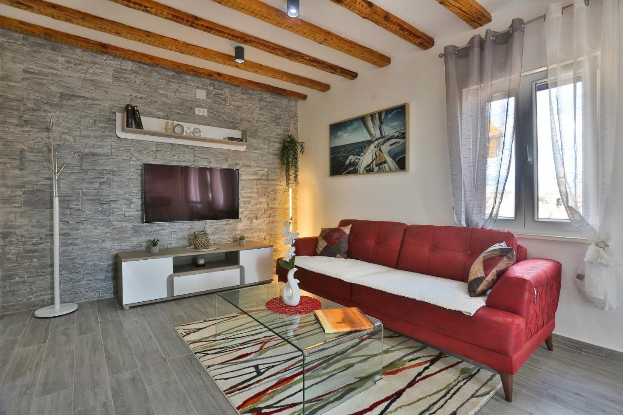 Apartments Angela With Old Town View سبليت المظهر الخارجي الصورة